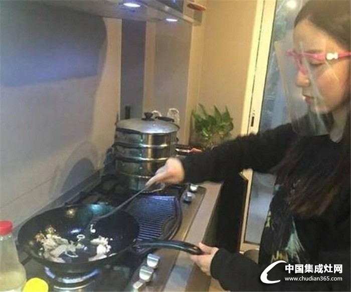 廚房油煙不用怕，億田，讓你擁有如初的美好容顏